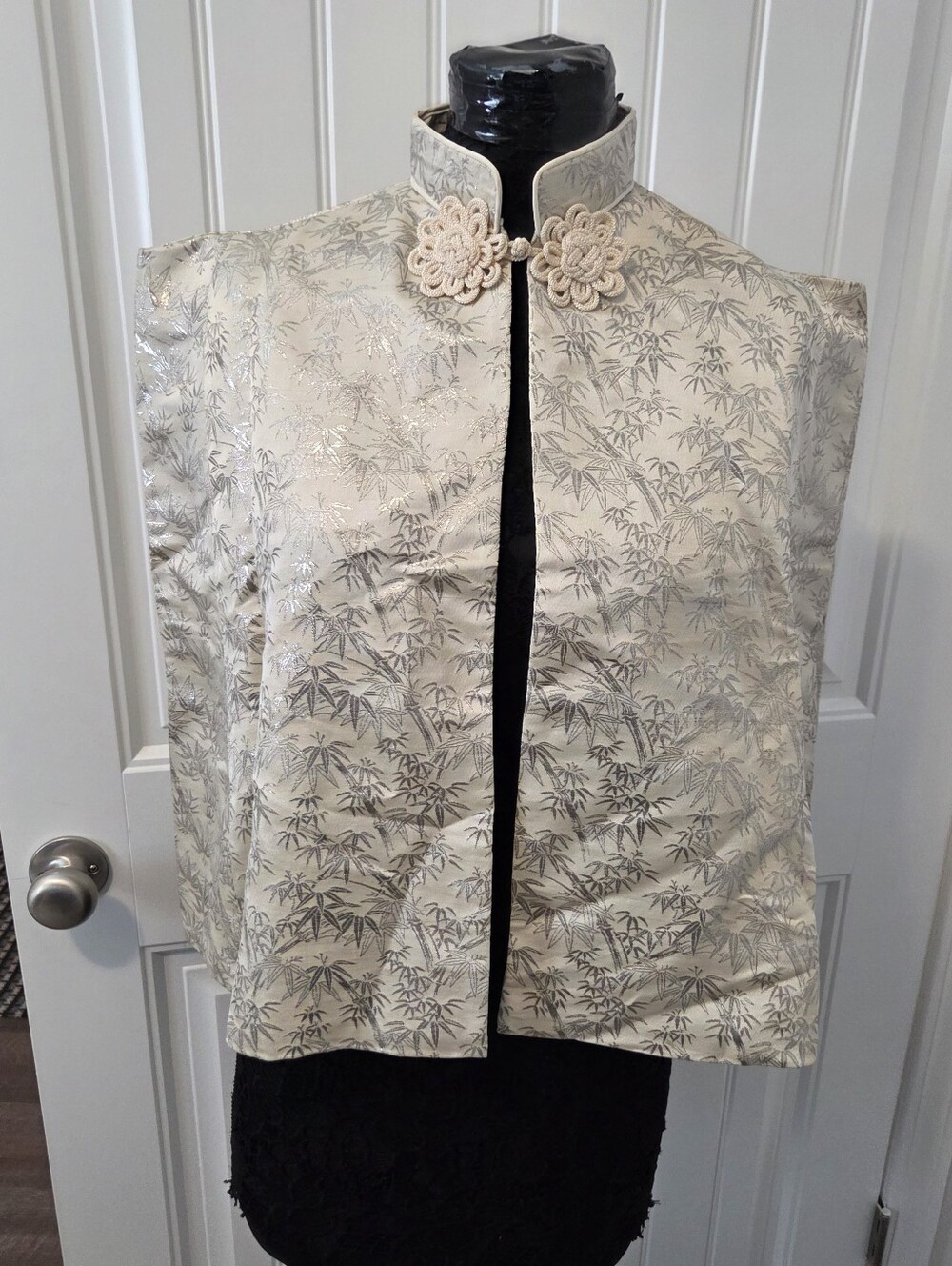 Vintage Japanese Silk Brocade Capelet Cropped Kimono Jacket Evening Gold/Beige